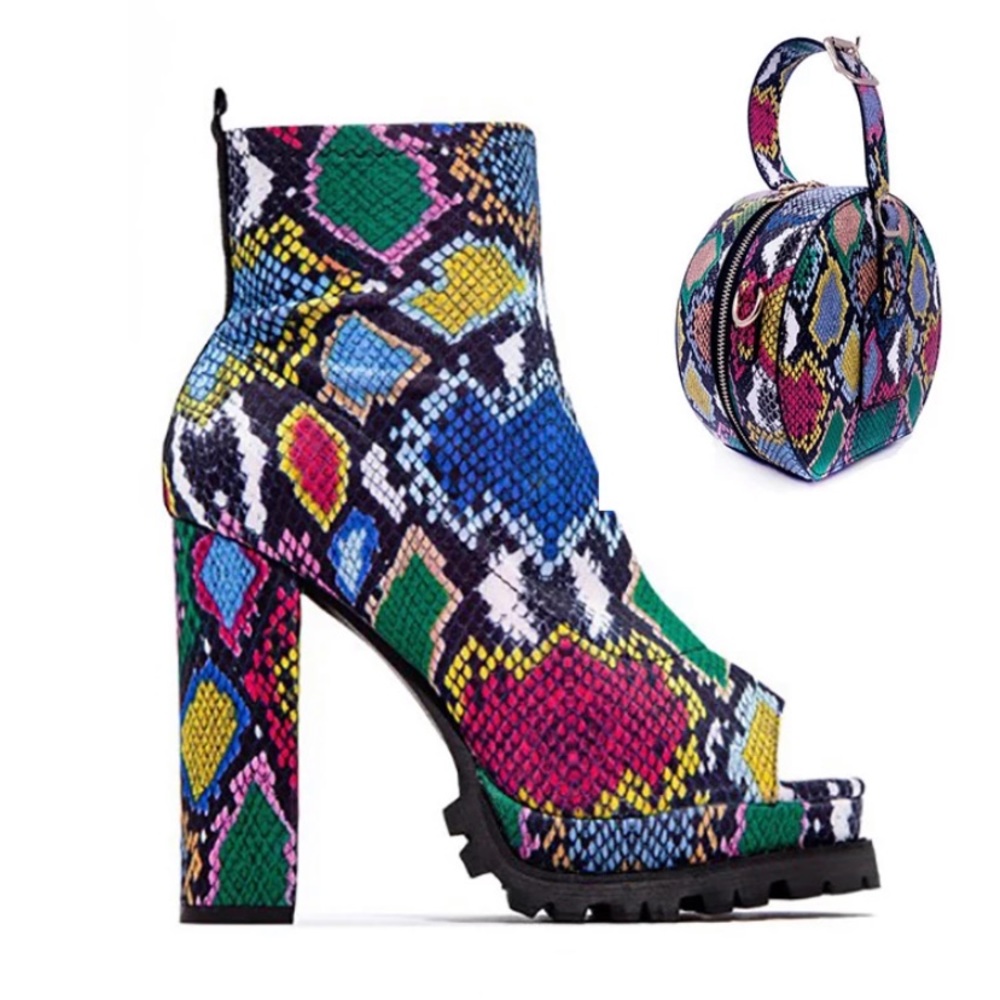 BOOTS AND BAGS